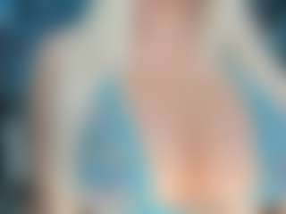 adrianna777's Live Sex Cam Show