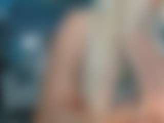adrianna777's Live Sex Cam Show