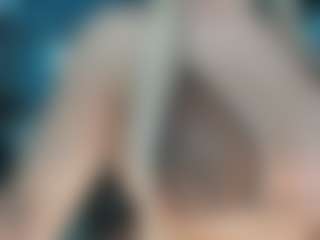 adrianna777's Live Sex Cam Show