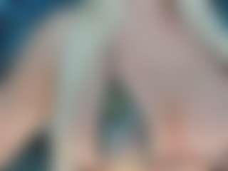 adrianna777's Live Sex Cam Show
