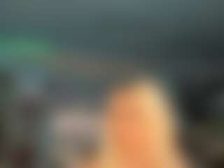 adrianna777's Live Sex Cam Show