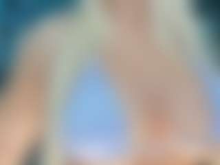 adrianna777's Live Sex Cam Show