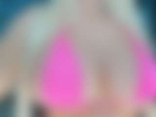 adrianna777's Live Sex Cam Show