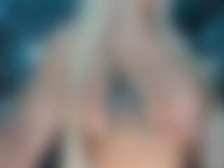 adrianna777's Live Sex Cam Show