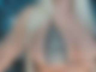 adrianna777's Live Sex Cam Show