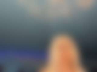 adrianna777's Live Sex Cam Show