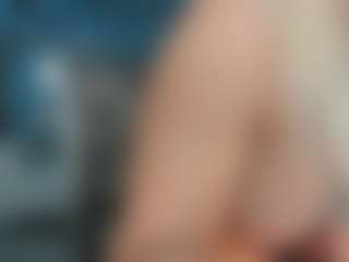 adrianna777's Live Sex Cam Show