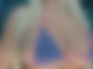 adrianna777's Live Sex Cam Show
