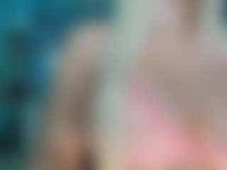 adrianna777's Live Sex Cam Show