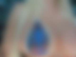 adrianna777's Live Sex Cam Show