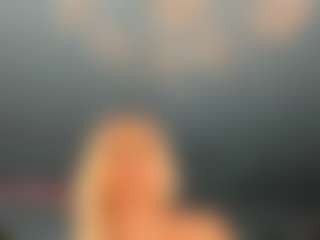 adrianna777's Live Sex Cam Show