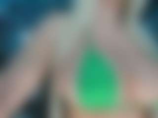 adrianna777's Live Sex Cam Show