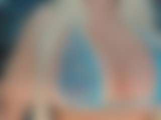 adrianna777's Live Sex Cam Show
