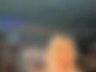 adrianna777's Live Sex Cam Show