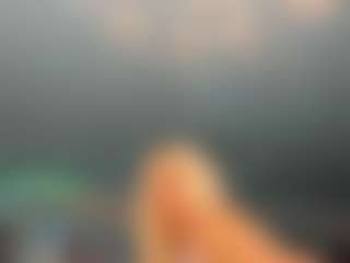 adrianna777's Live Sex Cam Show