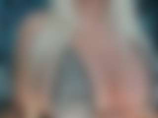 adrianna777's Live Sex Cam Show