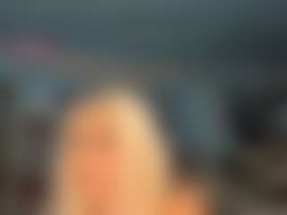 adrianna777's Live Sex Cam Show