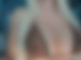 adrianna777's Live Sex Cam Show