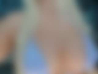 adrianna777's Live Sex Cam Show