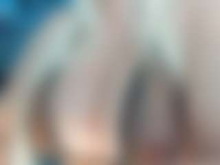 adrianna777's Live Sex Cam Show