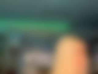 adrianna777's Live Sex Cam Show