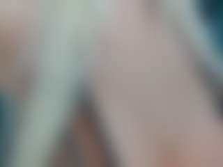 adrianna777's Live Sex Cam Show
