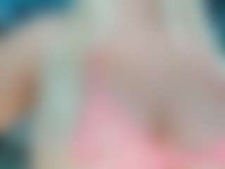 adrianna777's Live Sex Cam Show