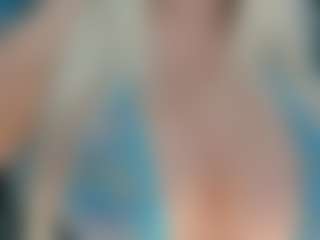 adrianna777's Live Sex Cam Show