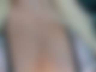 adrianna777's Live Sex Cam Show
