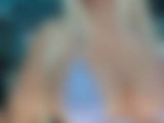 adrianna777's Live Sex Cam Show