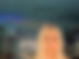 adrianna777's Live Sex Cam Show