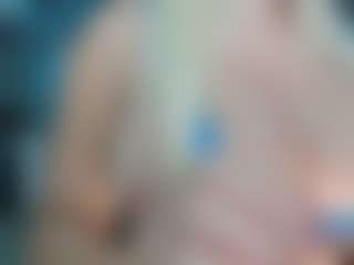 adrianna777's Live Sex Cam Show