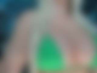 adrianna777's Live Sex Cam Show