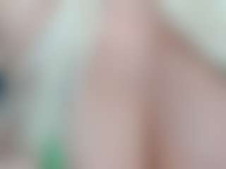 adrianna777's Live Sex Cam Show