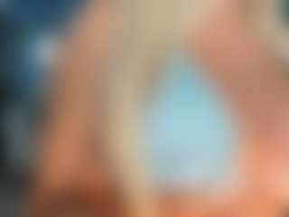 adrianna777's Live Sex Cam Show