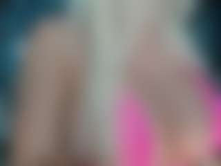 adrianna777's Live Sex Cam Show