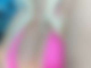 adrianna777's Live Sex Cam Show