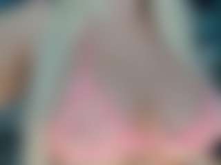 adrianna777's Live Sex Cam Show