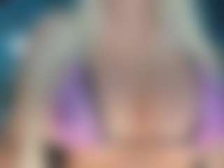 adrianna777's Live Sex Cam Show