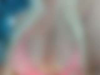 adrianna777's Live Sex Cam Show