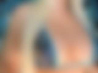 adrianna777's Live Sex Cam Show