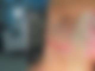 adrianna777's Live Sex Cam Show