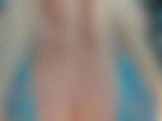 adrianna777's Live Sex Cam Show