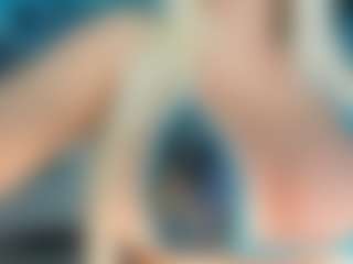 adrianna777's Live Sex Cam Show