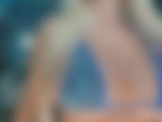 adrianna777's Live Sex Cam Show
