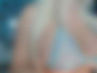 adrianna777's Live Sex Cam Show
