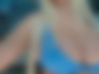 adrianna777's Live Sex Cam Show