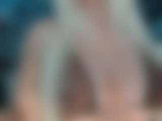 adrianna777's Live Sex Cam Show
