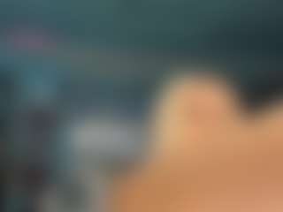adrianna777's Live Sex Cam Show