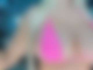 adrianna777's Live Sex Cam Show